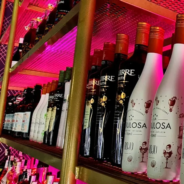 La vermuteria de la charito