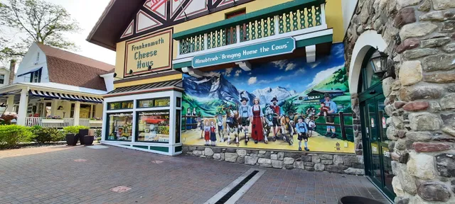 The White House Boutique