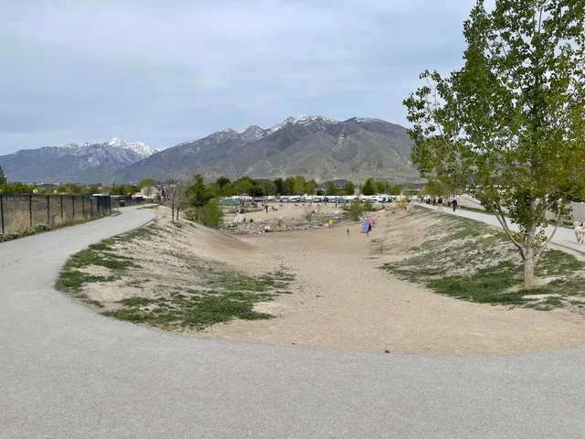 Draper Dayland Dog Park