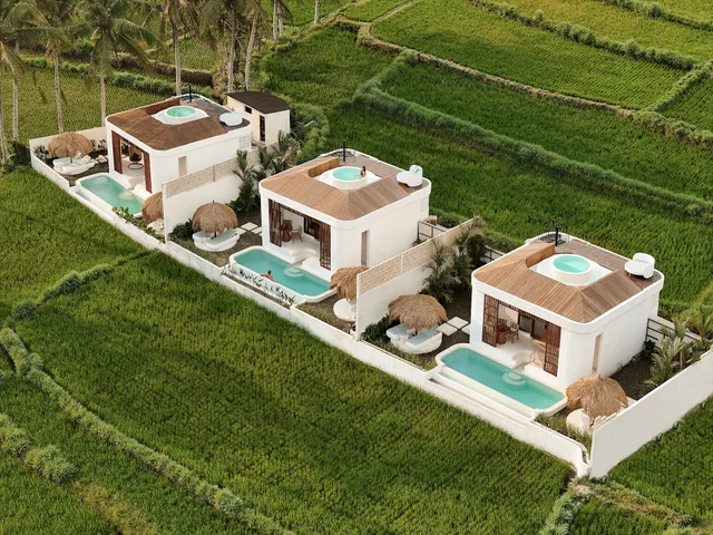 Woywoy Escape Bukian