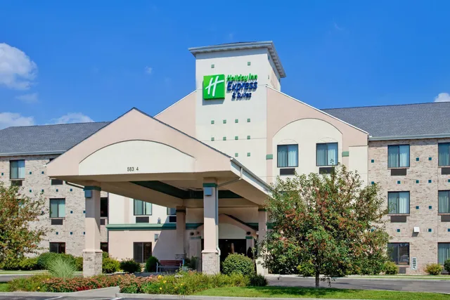 Holiday Inn Express & Suites Elkhart-South by IHG