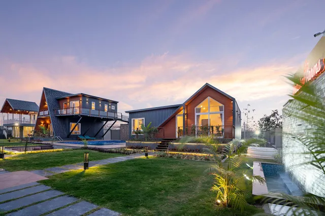 StayVista at Manbhav Farms | Villa with Swimming Pool in Nagpur