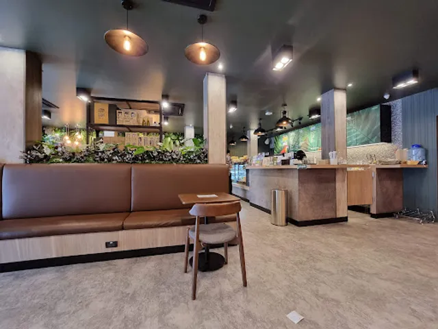 Amazon หน้าอาชีวอยุธยา