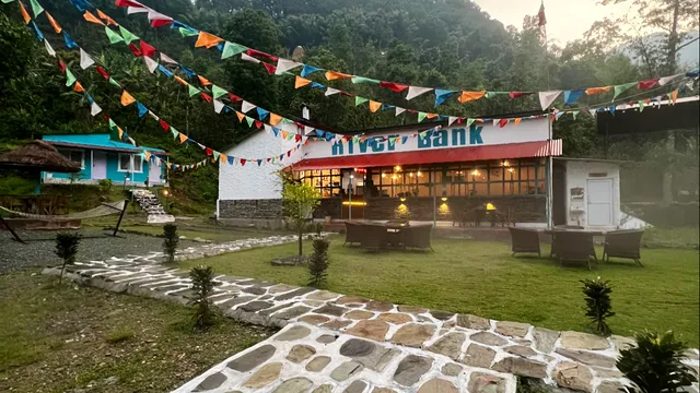 River Bank Eco Resort