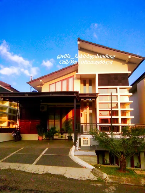 villa bukit dago bandung