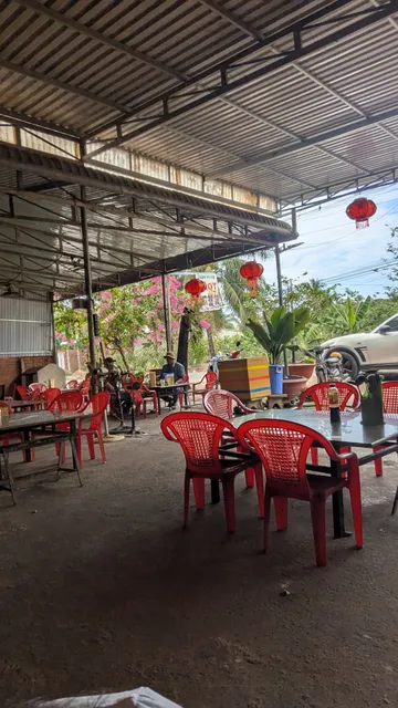 Quán nhậu Toàn Bò