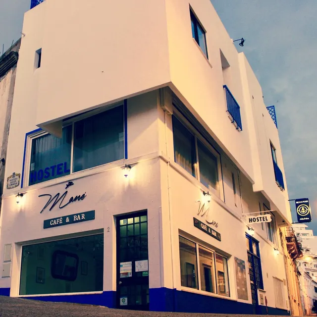 Rich & Poor Hostel Albufeira