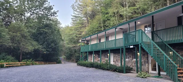 Westbrook Inn Lake George