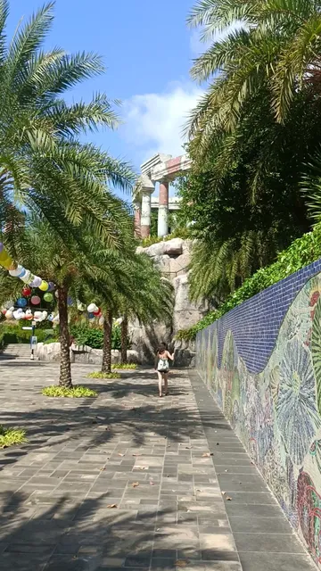 Ceramic Pathway - Con Đường Gốm Sứ