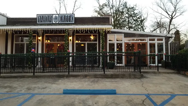 Yahola Creek Restaurant