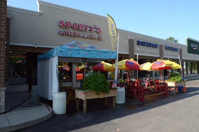 Sporty's Restaurant and Catering