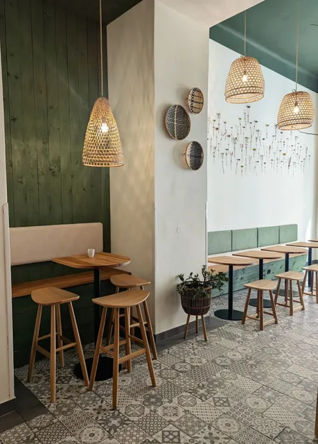 Birkstro - bistro pod břízou