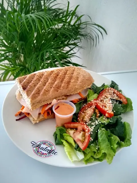 Frutastic Smoothie Bar & Brunch