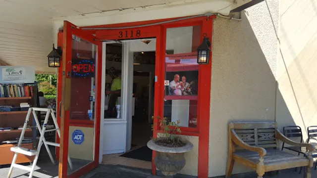 The Bryant Corner Cafe