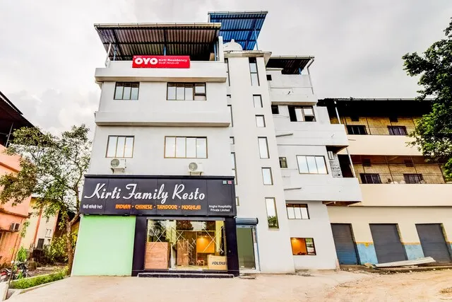 OYO Flagship 48225 Hotel Kirti