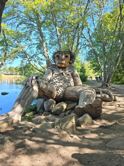 Ninigret Troll No. 2