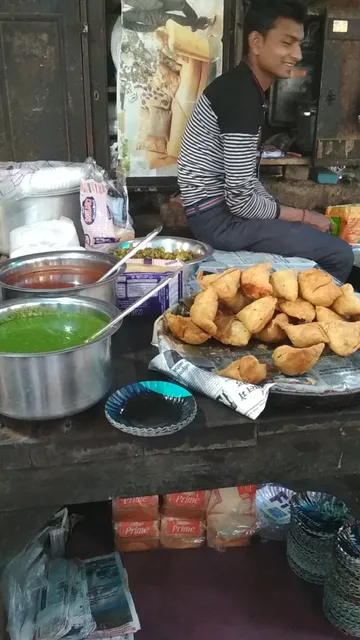 Om prakash tea stall
