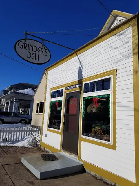 Grinder's Deli