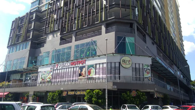 Texas Chicken SS15 Courtyard