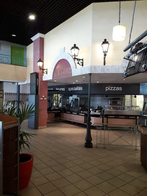 Crescendo Restaurant