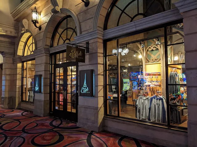 Eiffel Tour Store at Paris Las Vegas