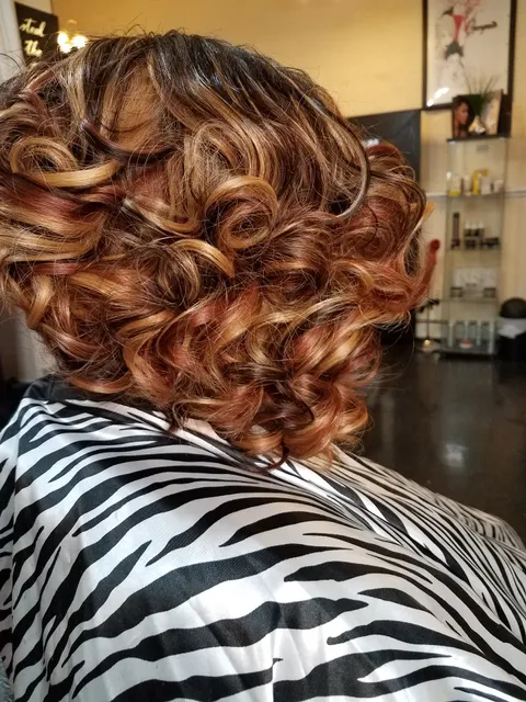 Get Incognito Hair Studio