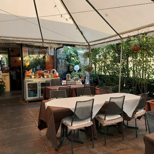 Ristorante Il Borgo Ferrera | Specialità Toscane| Aperitivi Toscani
