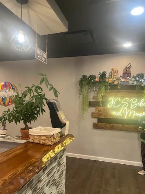 JC's Boba Tea And Munchies