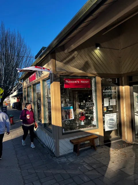 Raven's Nest | Northwest Native Art Gallery and Gifts