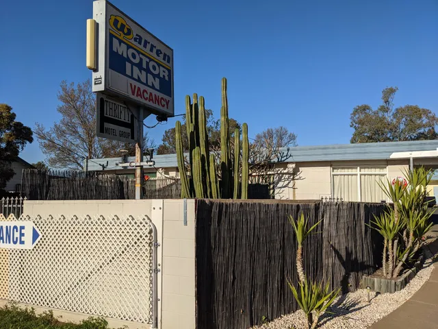 Warren Motor Inn