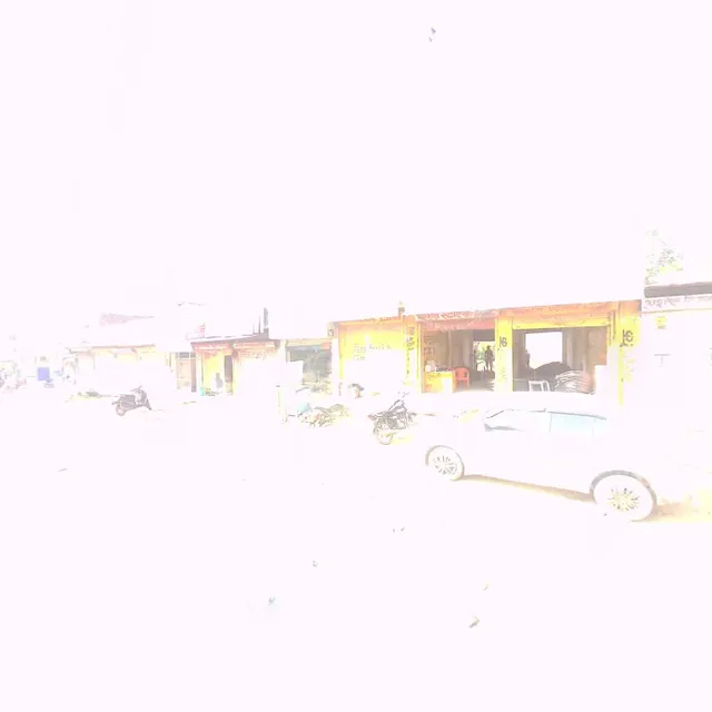 Yes Boss Bar & Restaurant