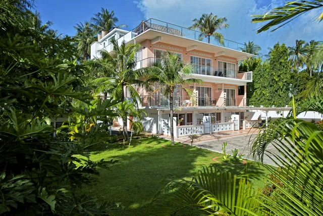 Phuket Arkadia Home­