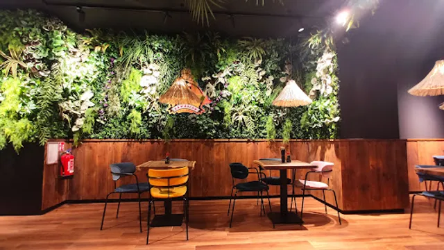 Hawaiian Poké Bowl - Namur