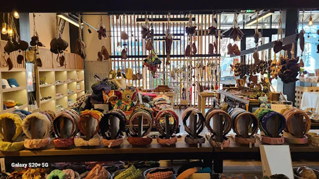 aoshima dining in the garden