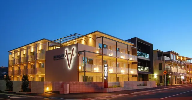 Navigate Seaside Hotel