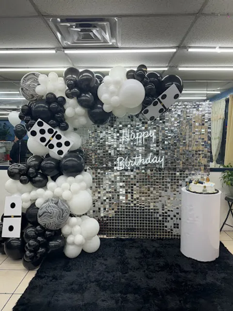 Los Primos Restaurante