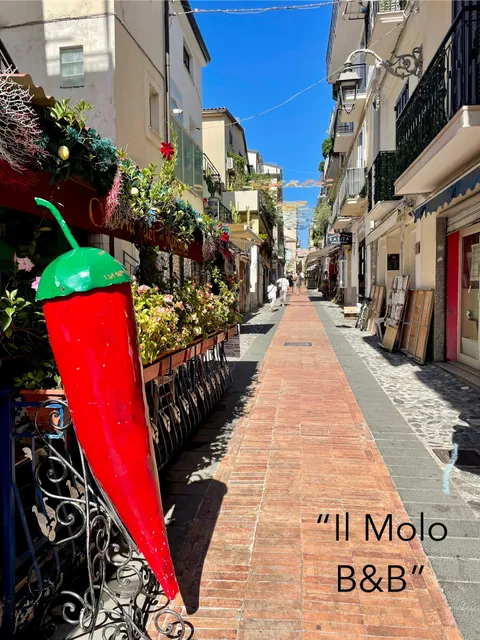 IL MOLO B&B