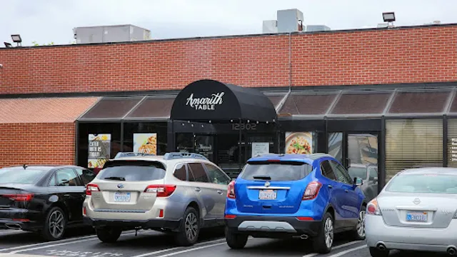 Amarith Farmhouse Restaurant & Pie Shoppe