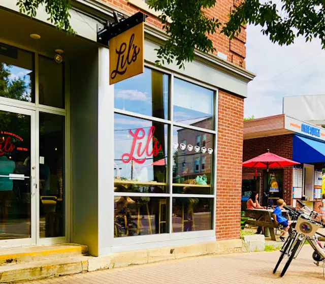 Lil's Cafe