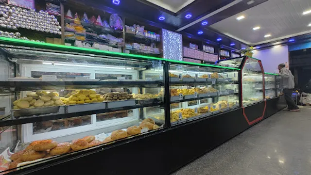 Raju Bakery