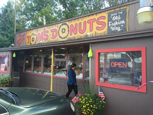 Tom’s doughnuts