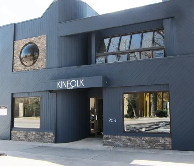 Kinfolk Salon + Studio