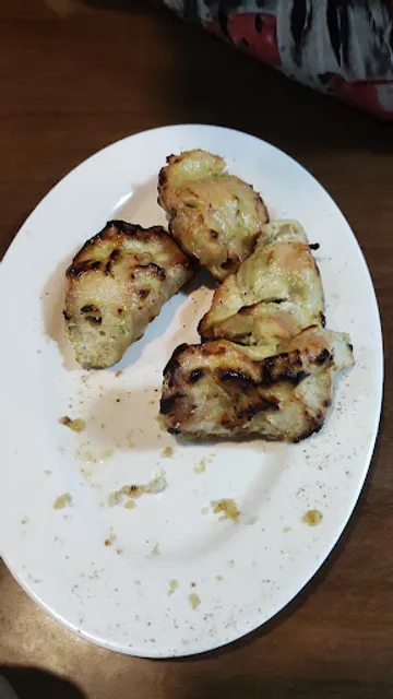 Jhumur Snacks, Restaurant