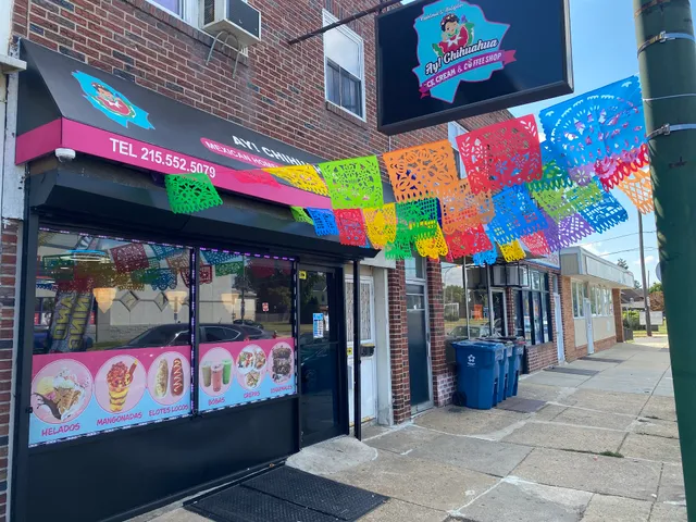 Ay! Chihuahua ice-cream shop