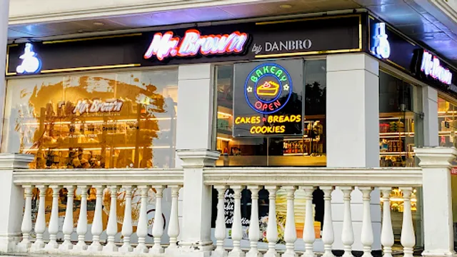 Mr. Brown Bakery - Raj Nagar Extension