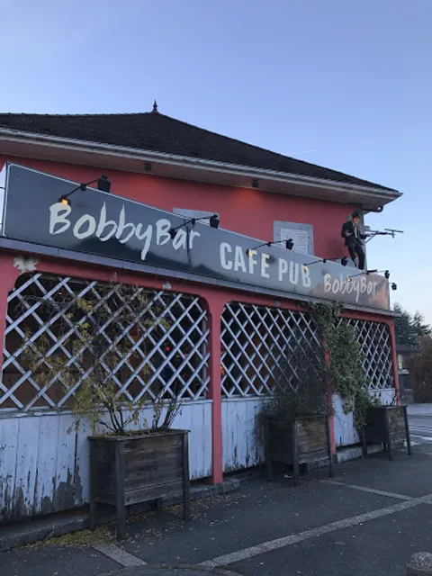 Bobby Bar