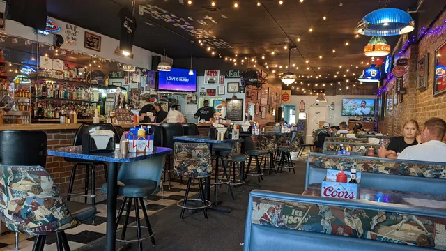 Sly's Family Bar and Grill