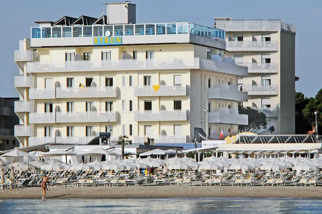 Byron Hotel - Milano Marittima