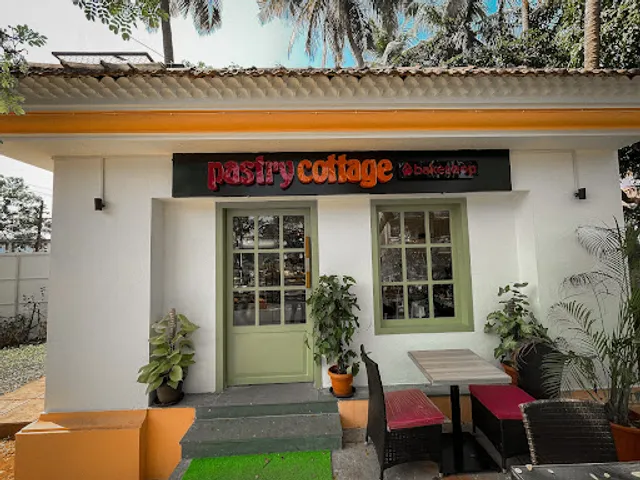 Pastry Cottage