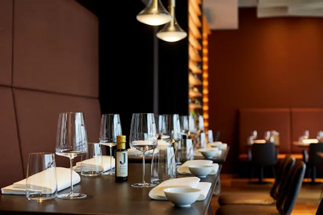 Weinlokal heinzhermann - Restaurant Mittagessen und Abendessen Köln